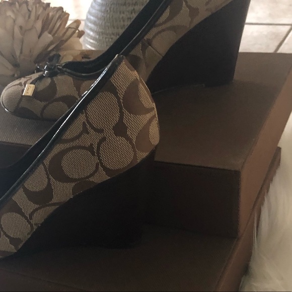 Coach Wedges - Picture 5 of 5